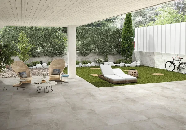 Terraza y Jardín con azulejo español exterior antideslizantes Serie Amstel color Cemento