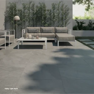 Terrase with Halley 20mm porcelain tiles. Ideal for swimming pools and gardens.